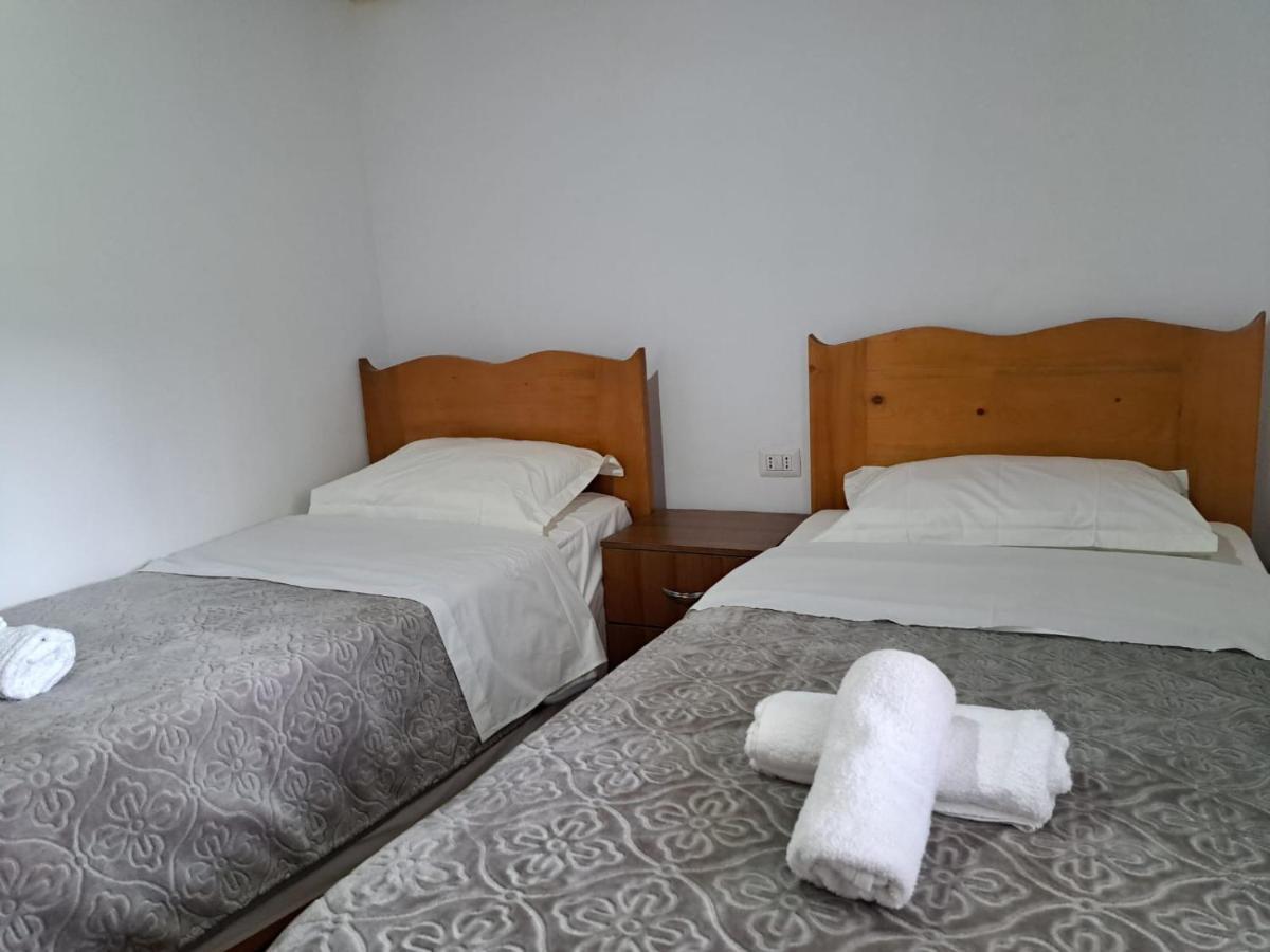 Guesthouse Te Tata Theth Exterior foto