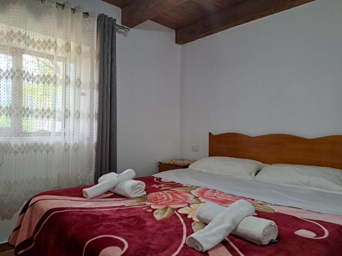Guesthouse Te Tata Theth Exterior foto